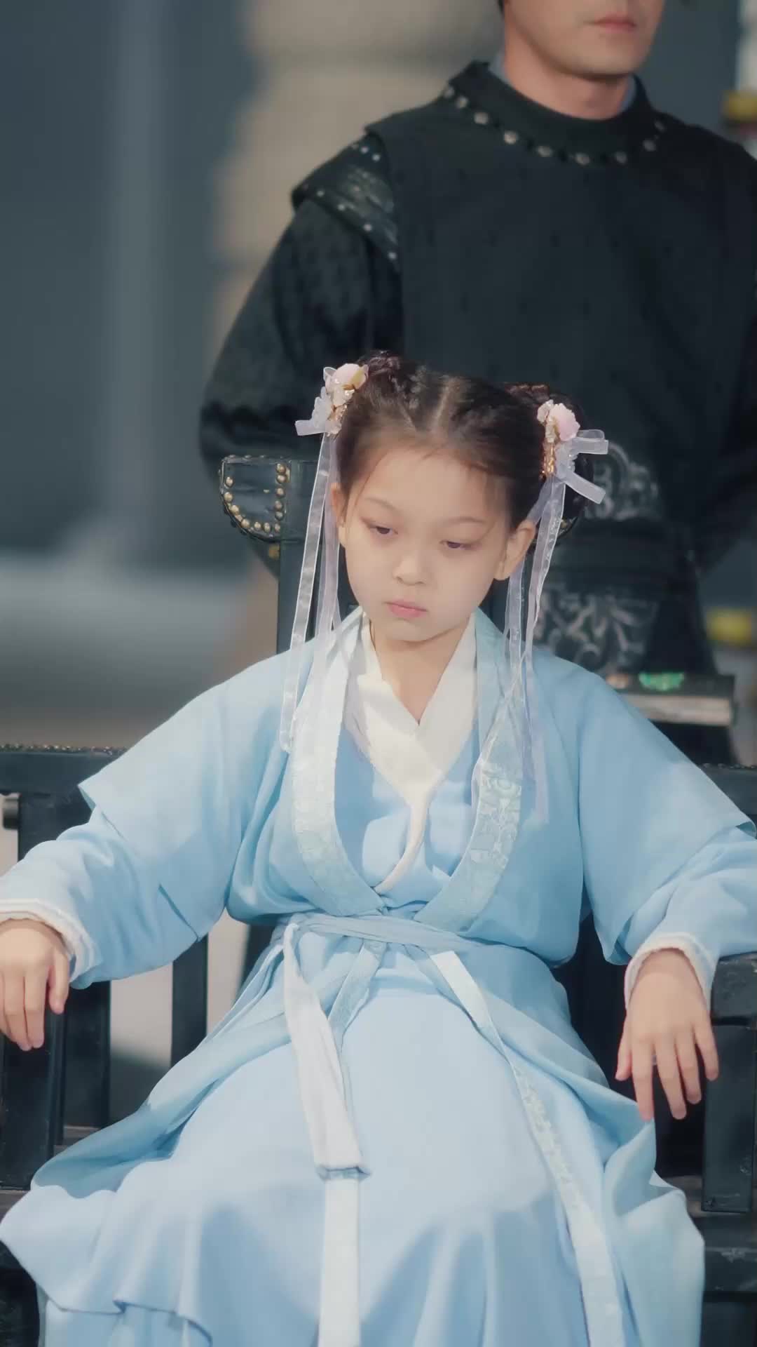 ใต้เงาบัลลังก์ EP.8