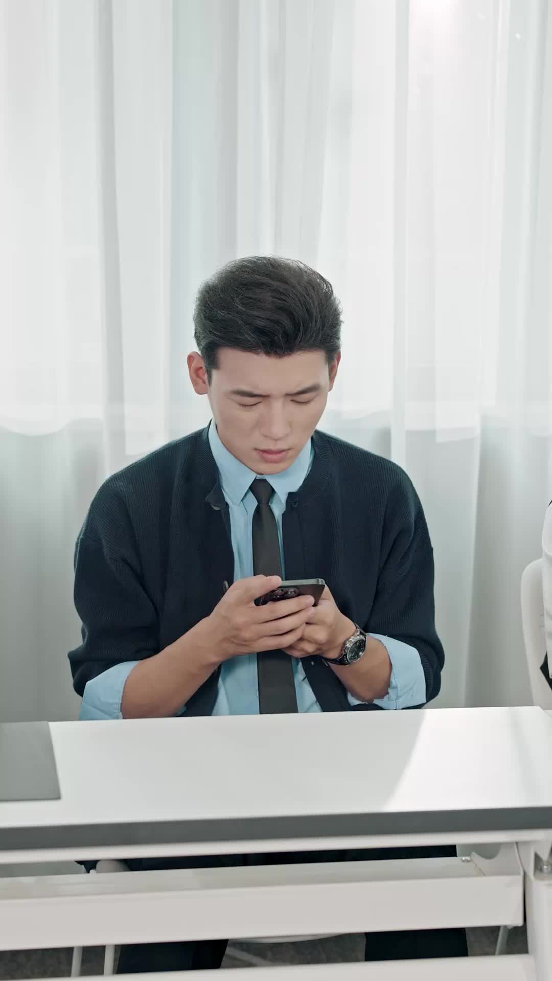 Kencan Rahasia dengan CEO-ku EP.11