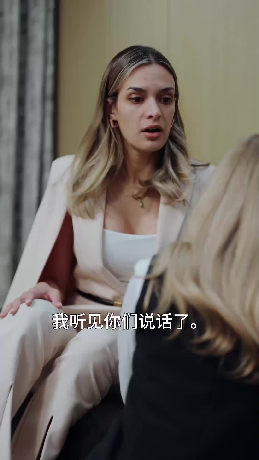 献祭给魔鬼后，他宠我入骨 EP.6