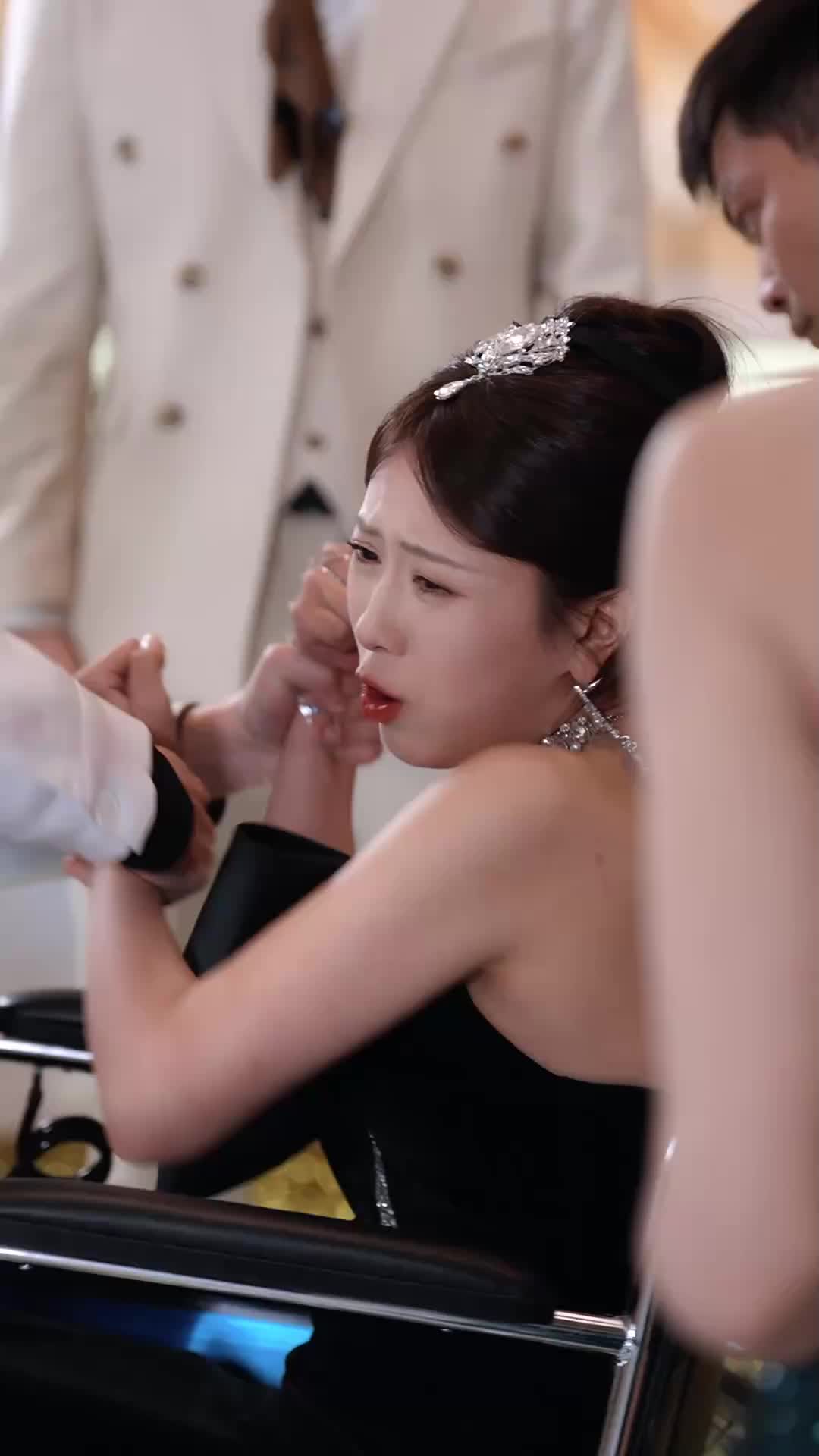 Hôn Vương Miện Của Tôi EP.10