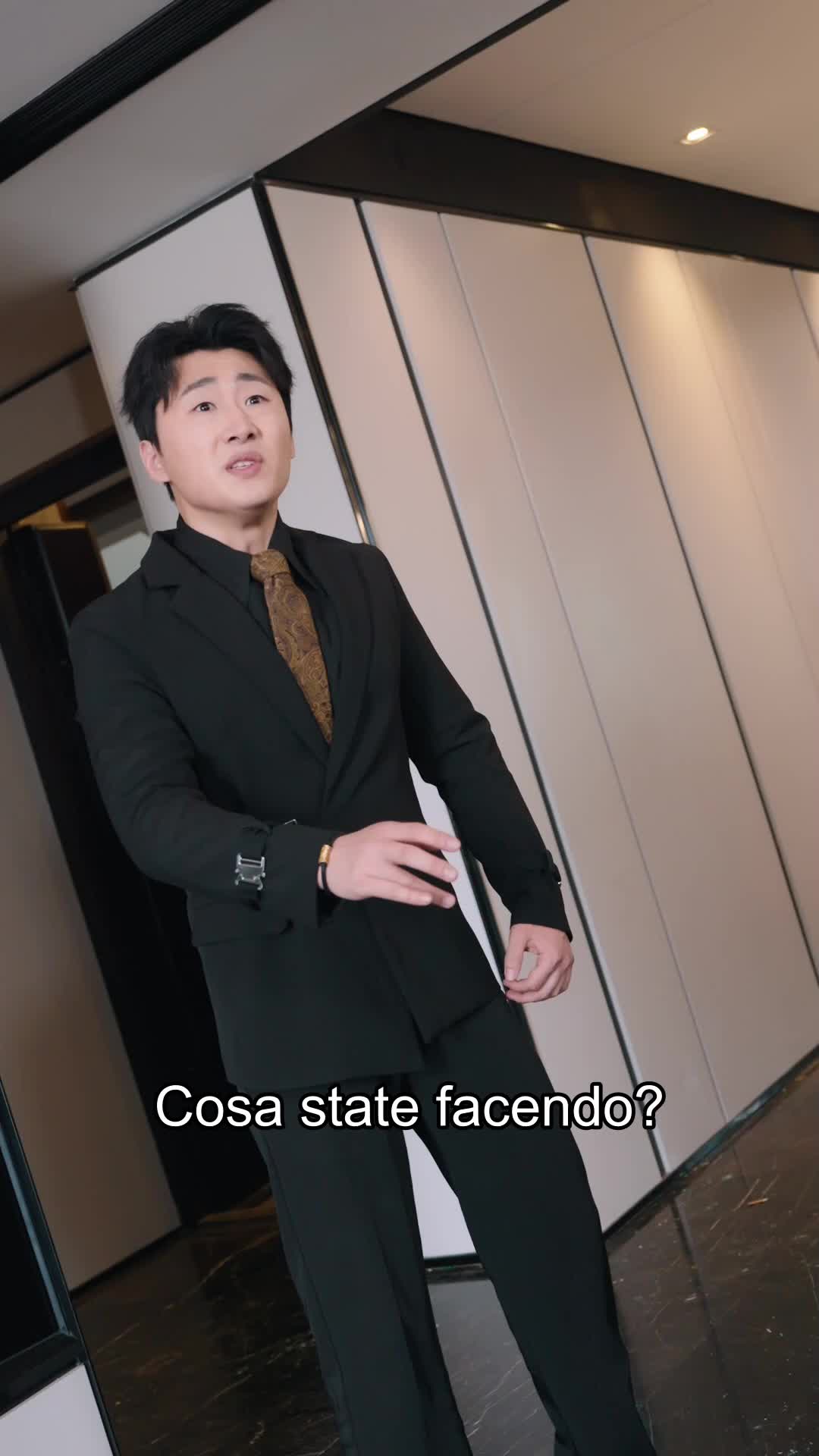 Fuori da Casa Mia, Fuori dalla Mia Vita EP.9