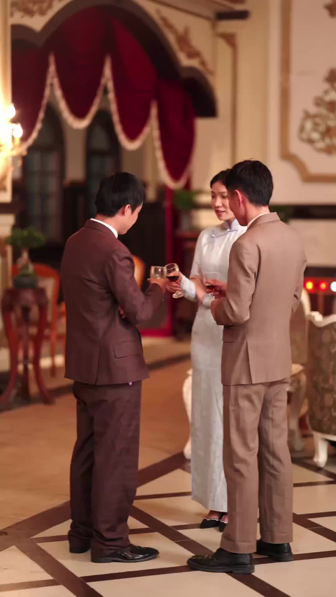 Cô Bé Phép Màu EP.9