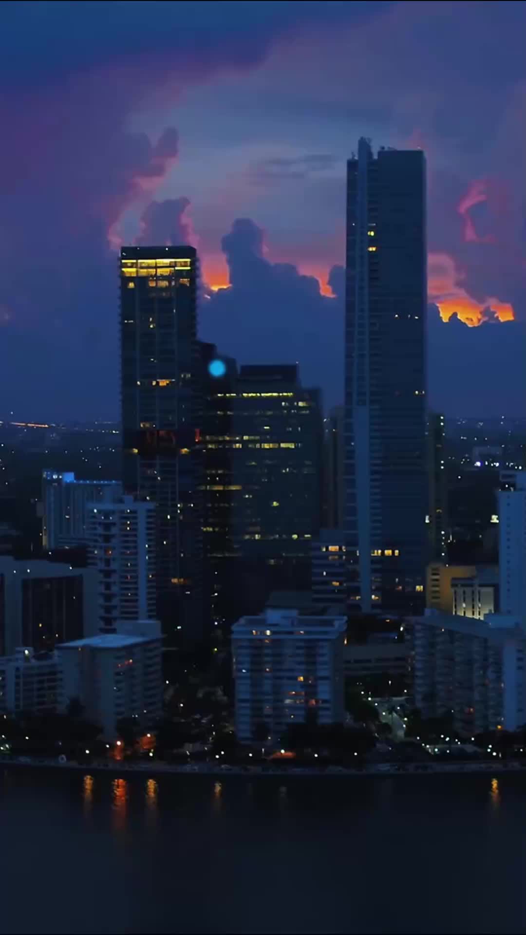 خيوط باهتة EP.1